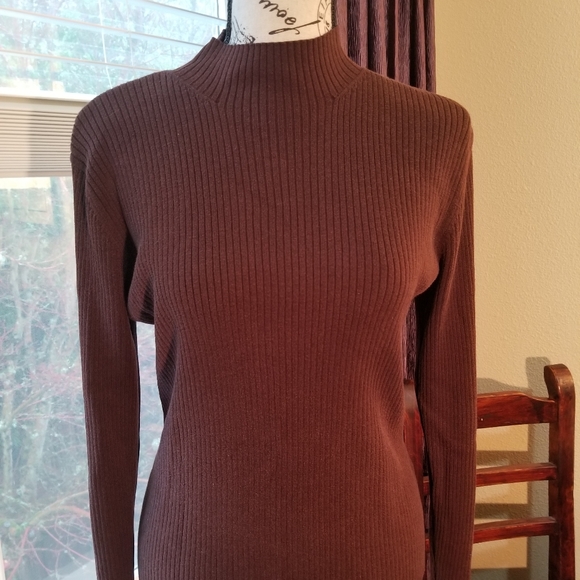 Worthington chocolate mock turtleneck - Picture 1 of 6